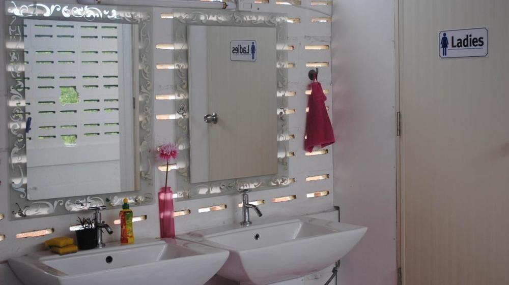 Pink Guest House Бангкок Экстерьер фото